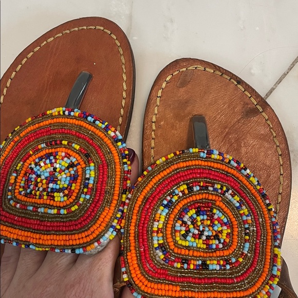 K. Lessman, eu 37 or US women’s 6.5, beaded brown leather flat sandals - Picture 4 of 6